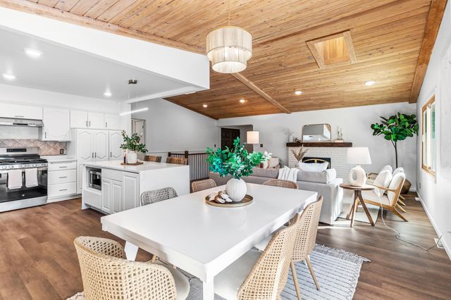 104 Belmont Road, Apple Valley, MN 55124