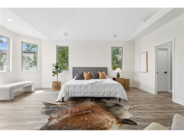 7092 Secrest Ct, Arvada, CO 80007