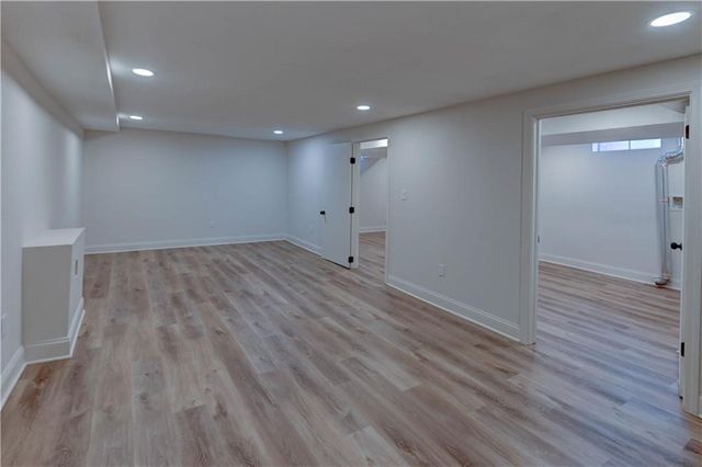 5704 W 100th Terrace, Overland Park, KS 66207