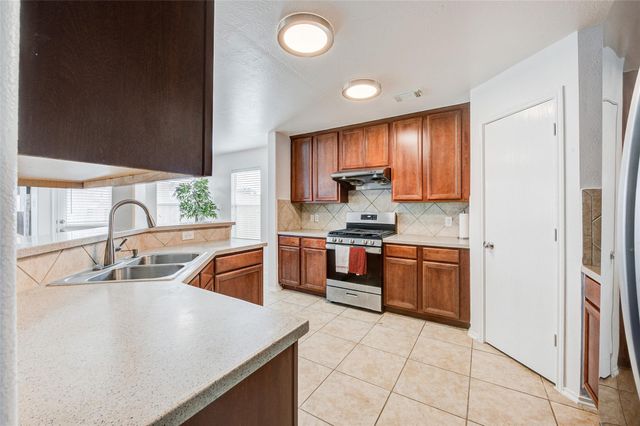 2715 Eros Lane, Missouri City, TX 77459