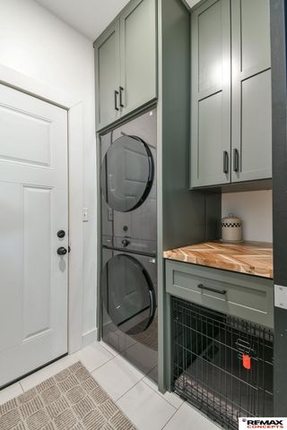 7615 S 38th Street, Lincoln, NE 68516