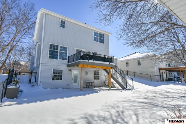 7615 S 38th Street, Lincoln, NE 68516