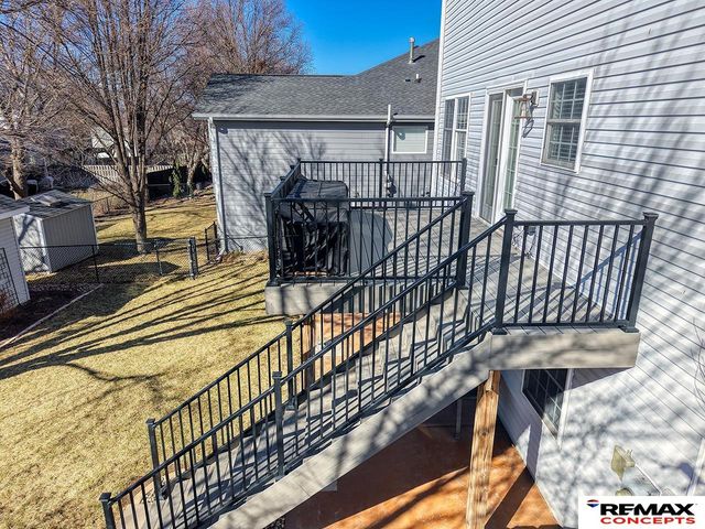 7615 S 38th Street, Lincoln, NE 68516