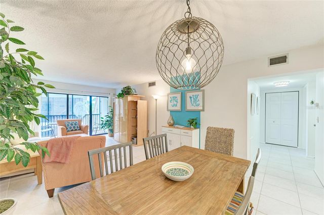 6157 MIDNIGHT PASS ROAD E12, Sarasota, FL 34242