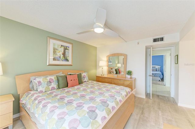 6157 MIDNIGHT PASS ROAD E12, Sarasota, FL 34242
