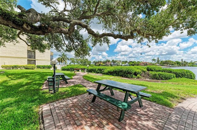6157 MIDNIGHT PASS ROAD E12, Sarasota, FL 34242