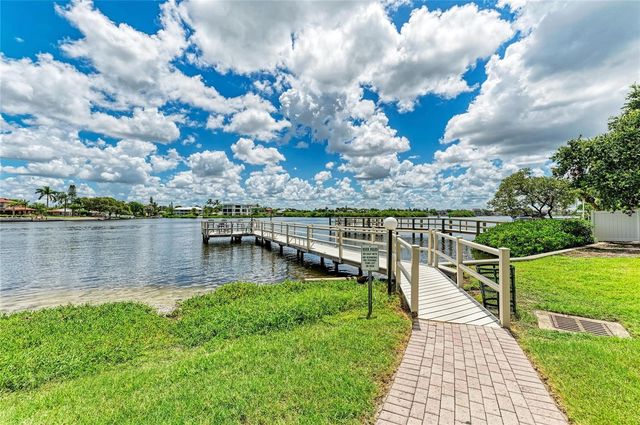 6157 MIDNIGHT PASS ROAD E12, Sarasota, FL 34242