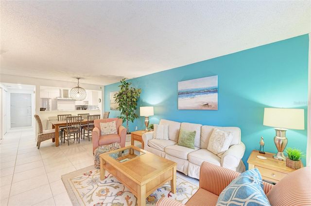 6157 MIDNIGHT PASS ROAD E12, Sarasota, FL 34242