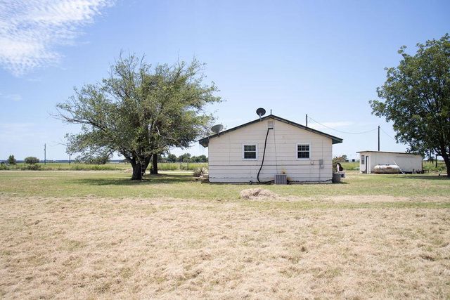 315 County Road 114, San Saba, TX 76877