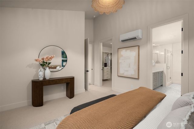 10612 NE 54th Lane, Kirkland, WA 98033