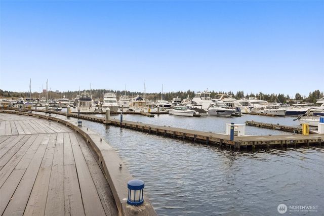 10612 NE 54th Lane, Kirkland, WA 98033