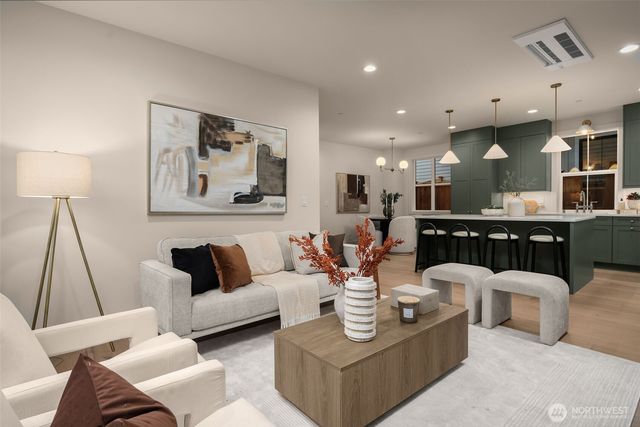 10612 NE 54th Lane, Kirkland, WA 98033