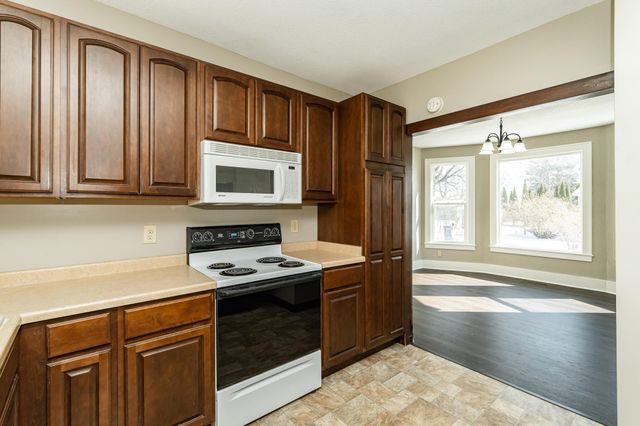 111 6th Street NW, Rochester, MN 55901