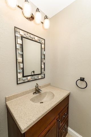 111 6th Street NW, Rochester, MN 55901