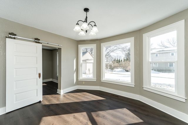 111 6th Street NW, Rochester, MN 55901