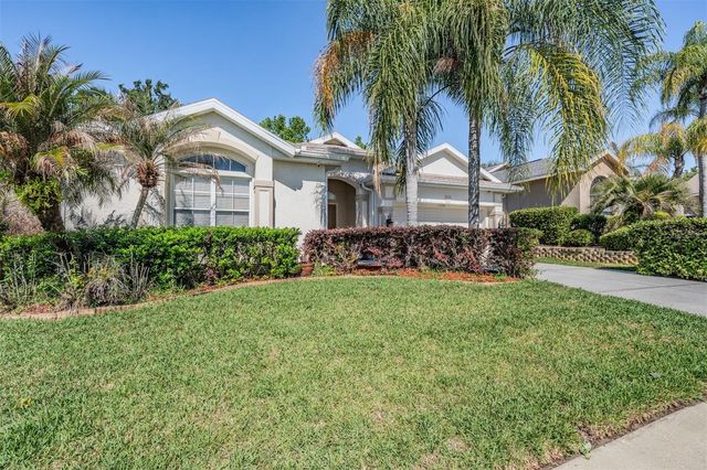 12220 WOODLANDS CIRCLE, Dade City, FL 33525