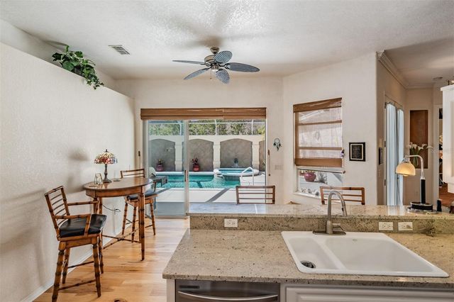 12220 WOODLANDS CIRCLE, Dade City, FL 33525