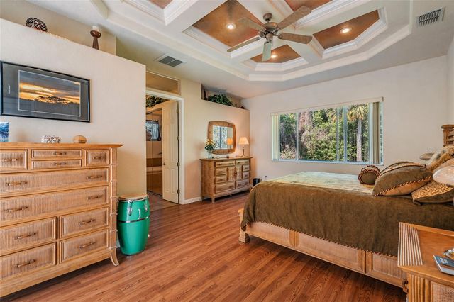 12220 WOODLANDS CIRCLE, Dade City, FL 33525