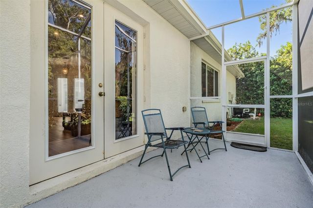 12220 WOODLANDS CIRCLE, Dade City, FL 33525