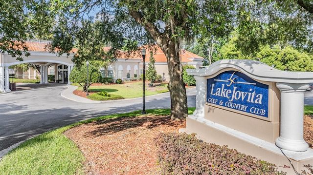 12220 WOODLANDS CIRCLE, Dade City, FL 33525