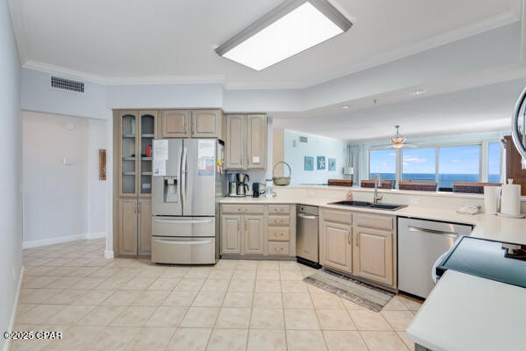 Image 25 of property listing at 8601 Surf Drive 11W, Panama City Beach, FL 32408