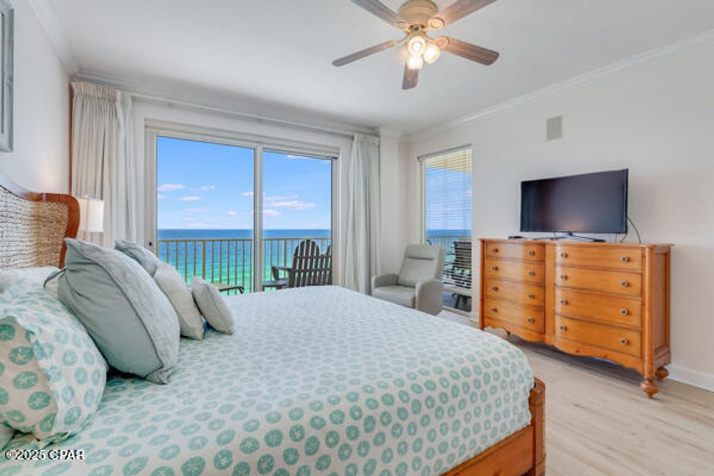 Image 8 of property listing at 8601 Surf Drive 11W, Panama City Beach, FL 32408