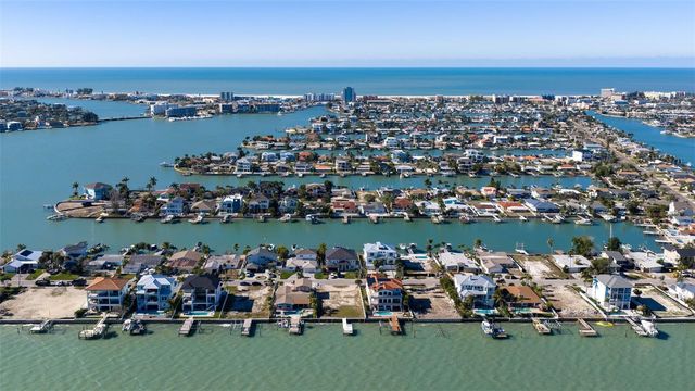 11285 9TH STREET E, Treasure Island, FL 33706