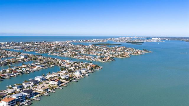 11285 9TH STREET E, Treasure Island, FL 33706
