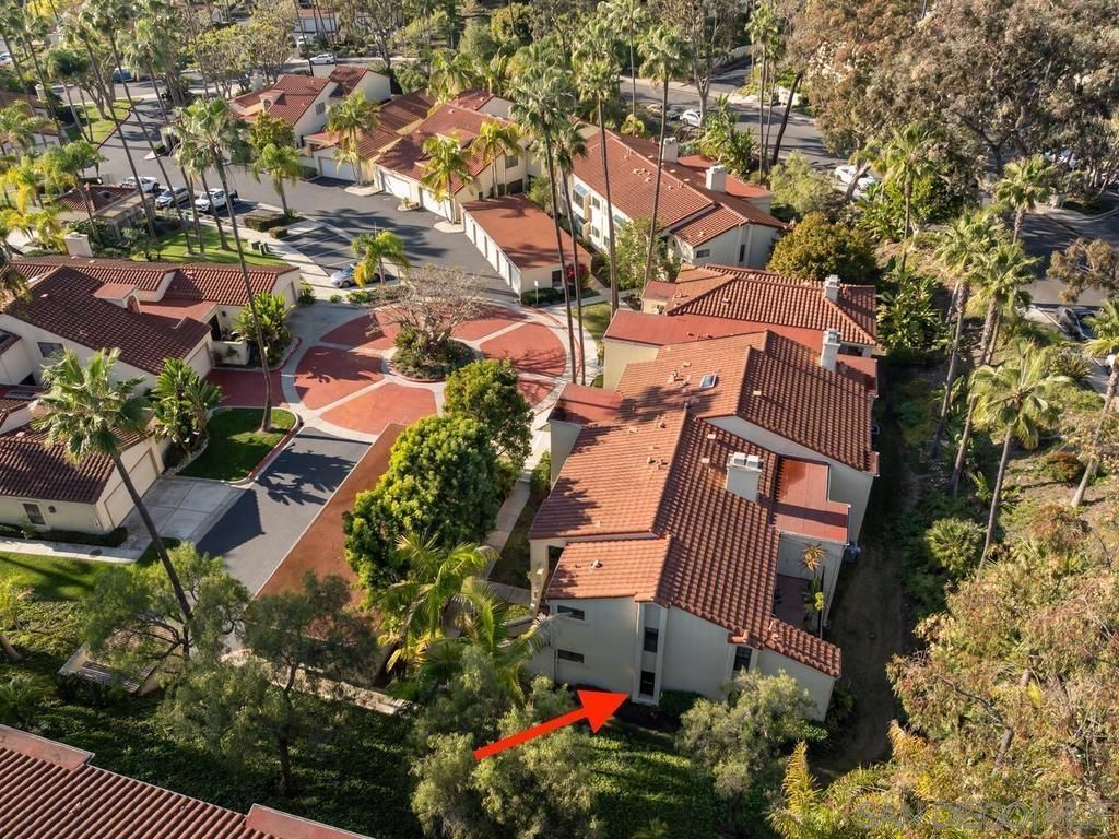 Image 35 of property listing at 7301 Calle De Fuentes, Carlsbad, CA 92009