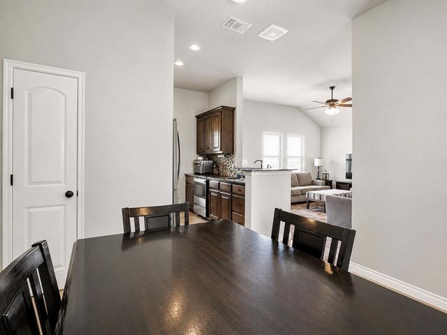 2932 Trailwood Drive, Norman, OK 73069
