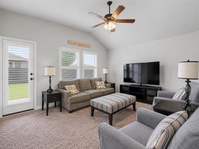 2932 Trailwood Drive, Norman, OK 73069