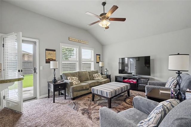 2932 Trailwood Drive, Norman, OK 73069