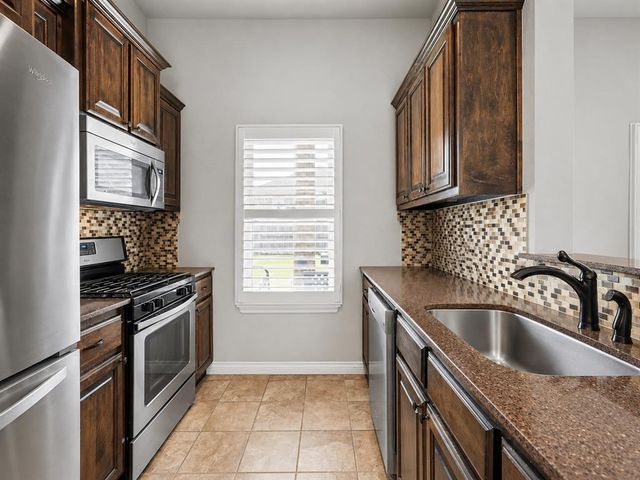 2932 Trailwood Drive, Norman, OK 73069