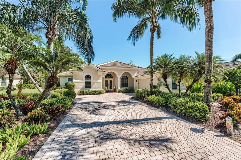 22909 Forest Edge CT, Estero, FL 34135