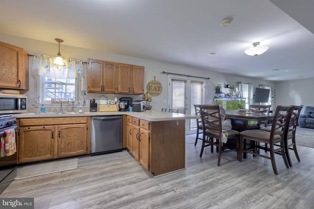 169 JONATHAN WAY N, Red Lion, PA 17356