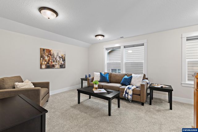 1643 York Butte Av SE, Salem, OR 97306