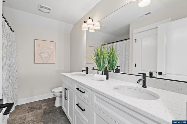 1643 York Butte Av SE, Salem, OR 97306