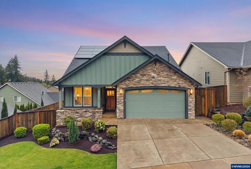 1643 York Butte Av SE, Salem, OR 97306