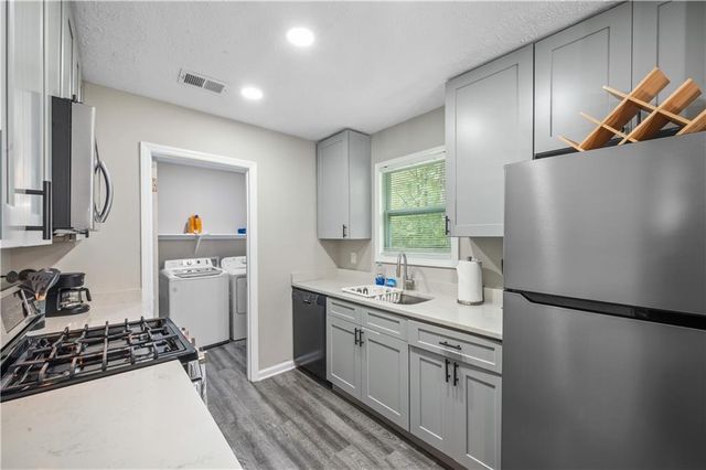 2758 Aruba Drive, Powder Springs, GA 30127