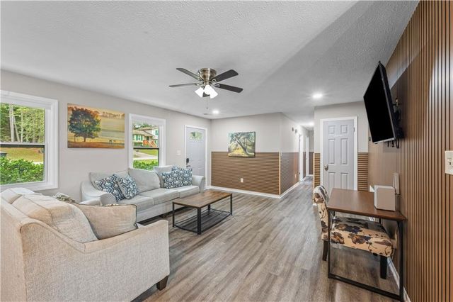 2758 Aruba Drive, Powder Springs, GA 30127