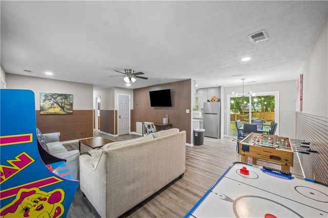 2758 Aruba Drive, Powder Springs, GA 30127