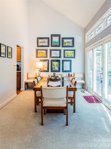 2 Bent Tree Drive, Asheville, NC 28803