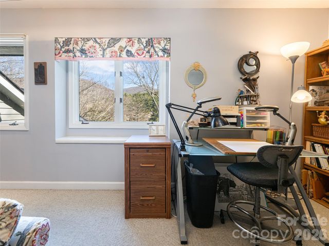 2 Bent Tree Drive, Asheville, NC 28803
