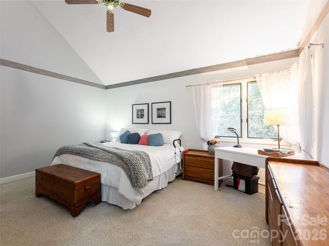 2 Bent Tree Drive, Asheville, NC 28803