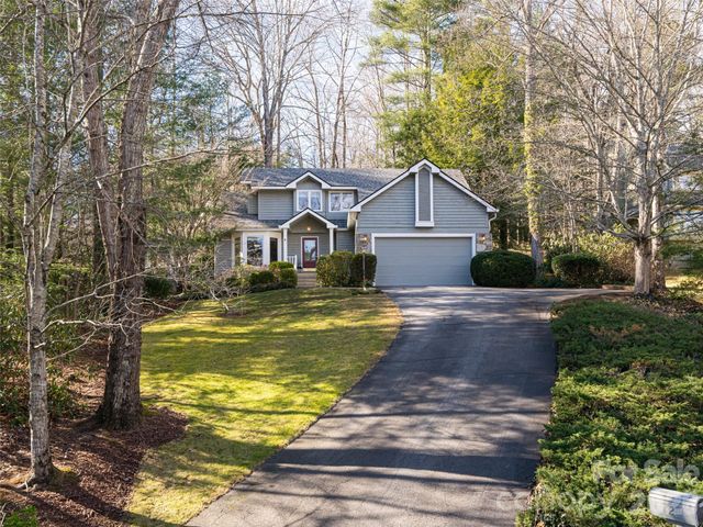 2 Bent Tree Drive, Asheville, NC 28803