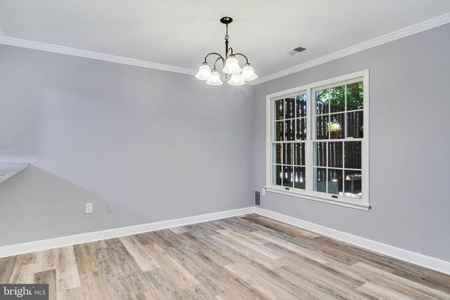 106 HUCKLEBERRY DR, La Plata, MD 20646
