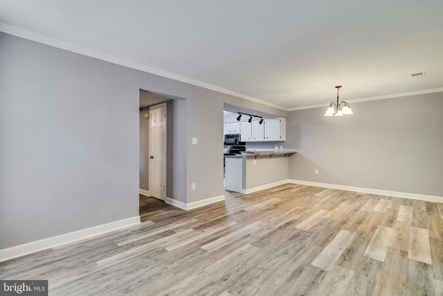 106 HUCKLEBERRY DR, La Plata, MD 20646