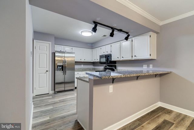106 HUCKLEBERRY DR, La Plata, MD 20646