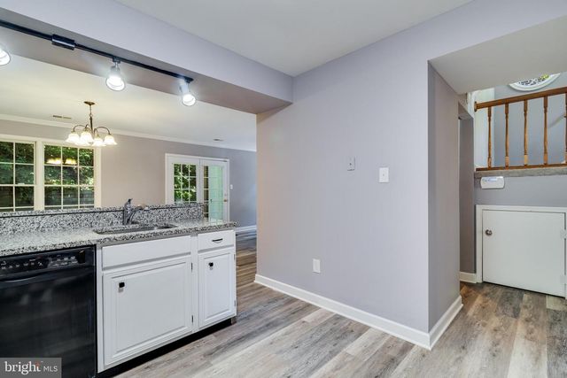 106 HUCKLEBERRY DR, La Plata, MD 20646