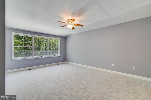 106 HUCKLEBERRY DR, La Plata, MD 20646